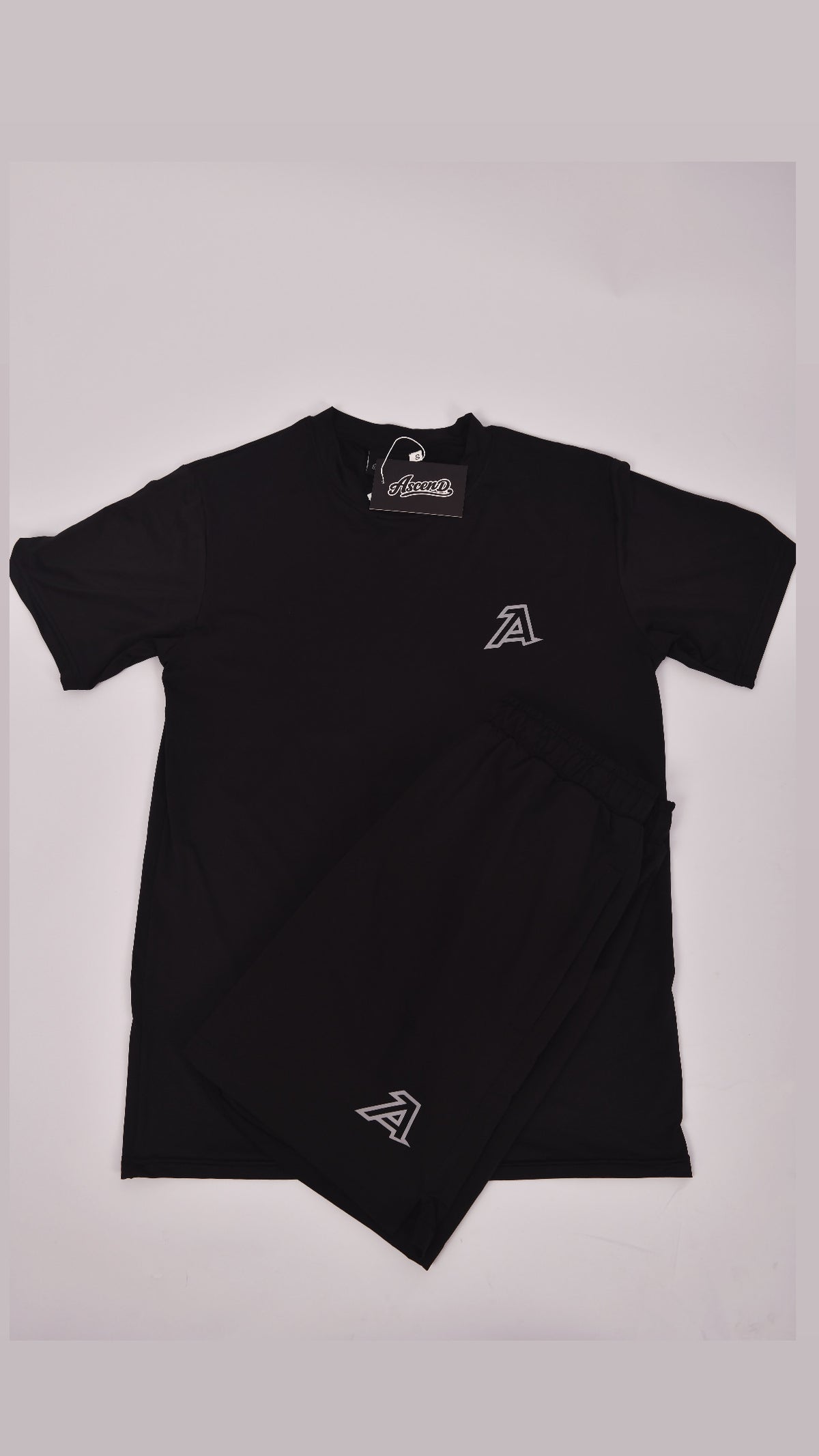 Black ascend sets